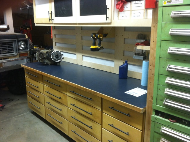 workbench2.jpg