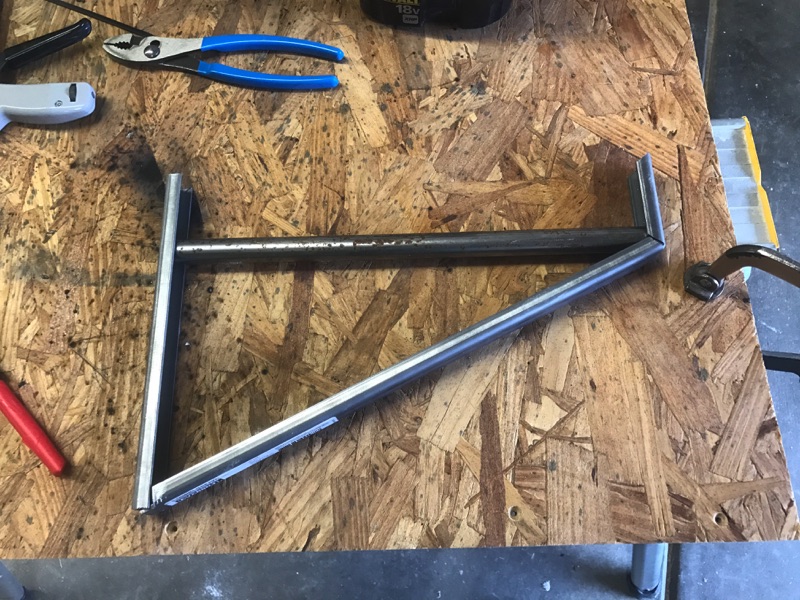 LadderHangersH.jpg