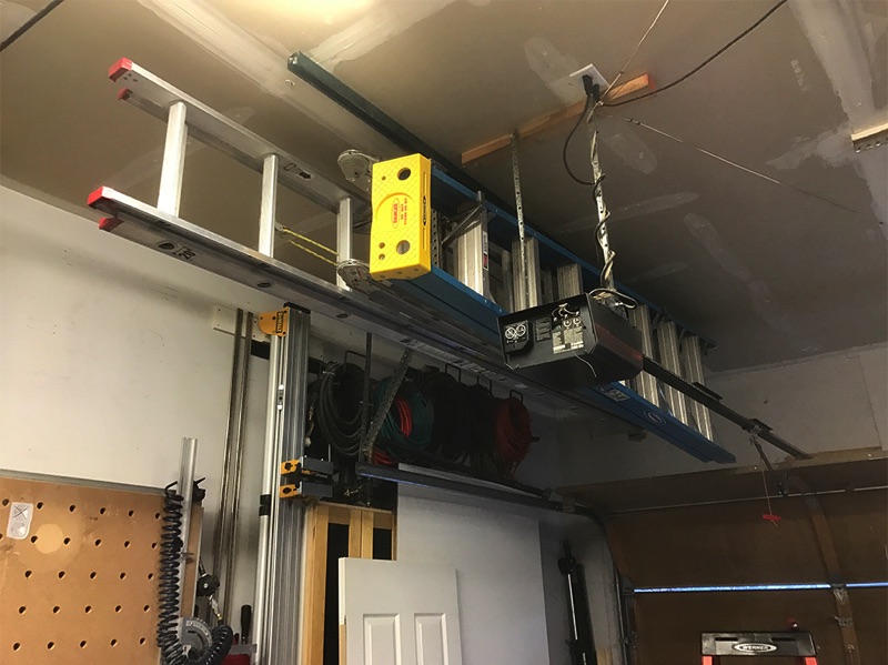 LadderHangersN.jpg